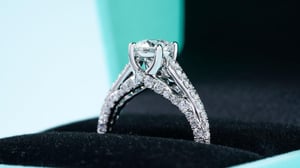 Engagement ring in a tiffany blue ring box